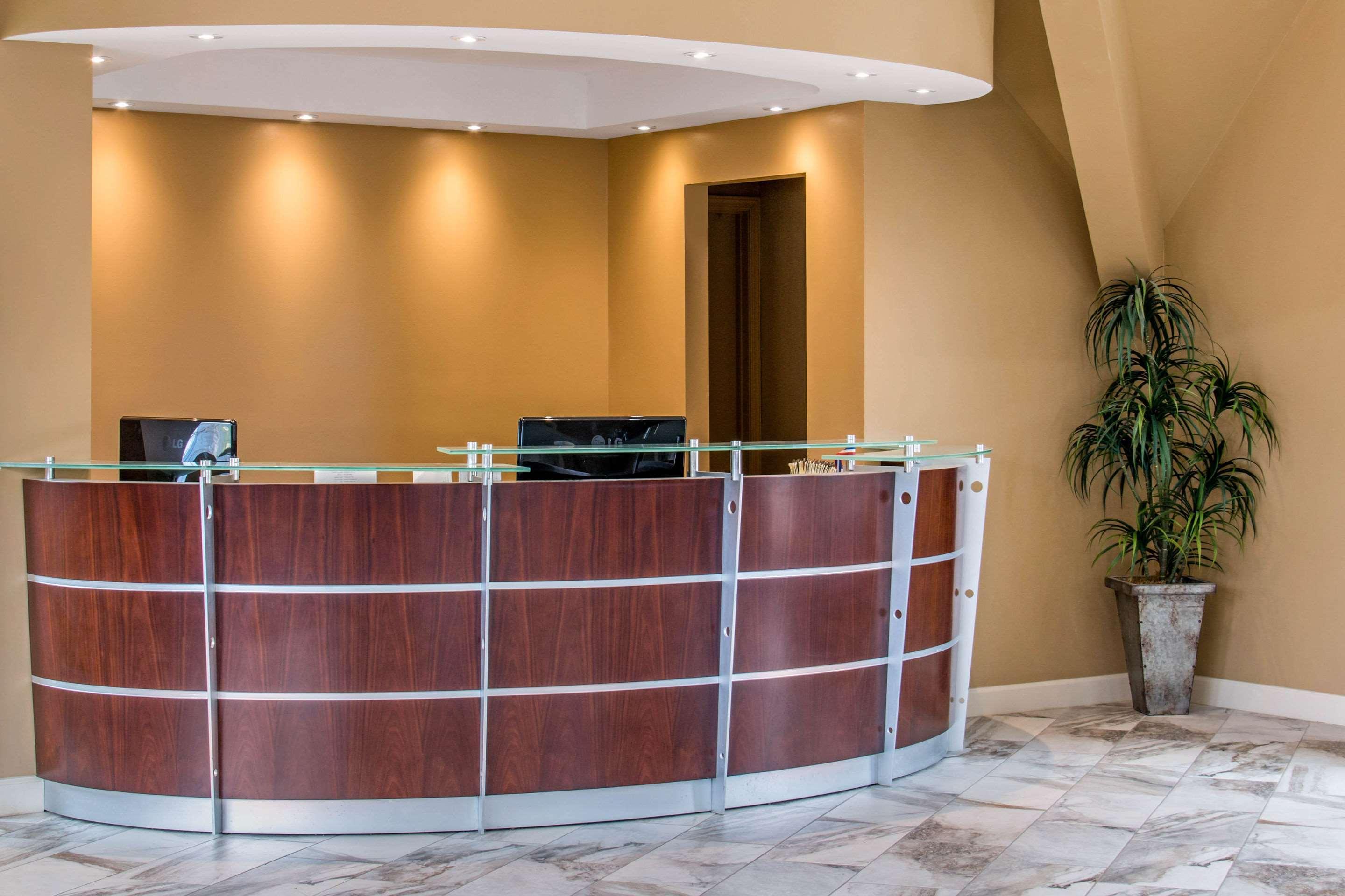 Econo Lodge Inn & Suites Бингемтон Экстерьер фото